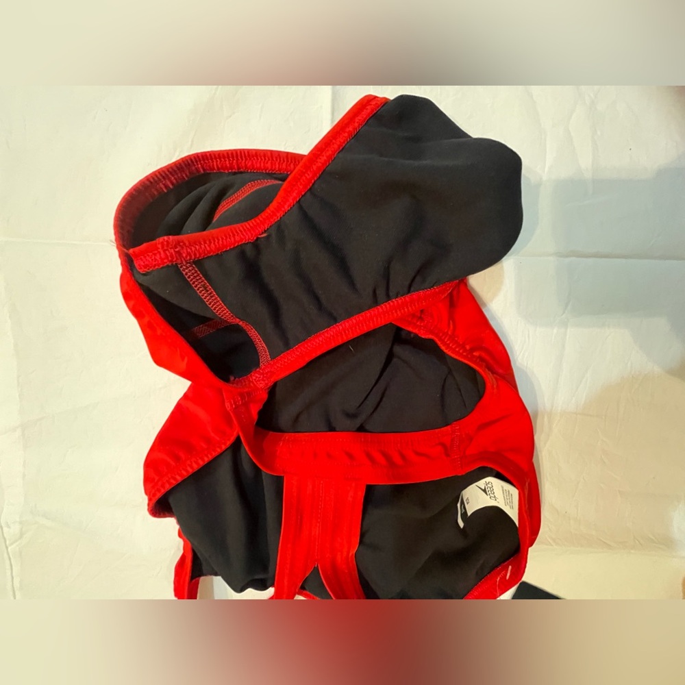 NWT Speedo Women’s ProLT Super Proback Solid One Piece Swimsuit Red Size 8/34 - Picture 4 of 5